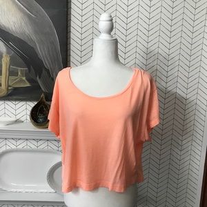 PINK Victoria’s Secret crop top